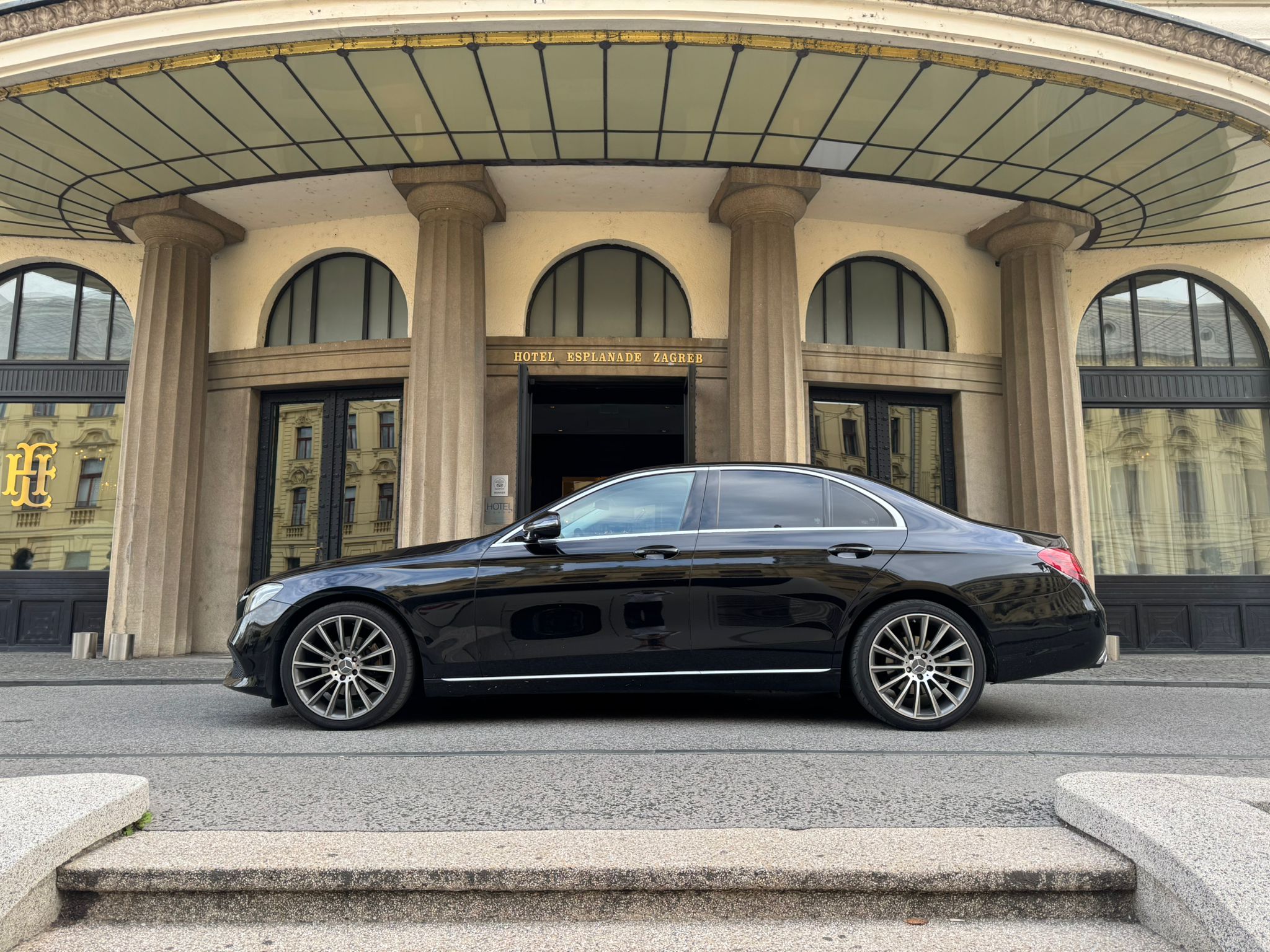 Mercedes S-Class at Hotel Esplanade